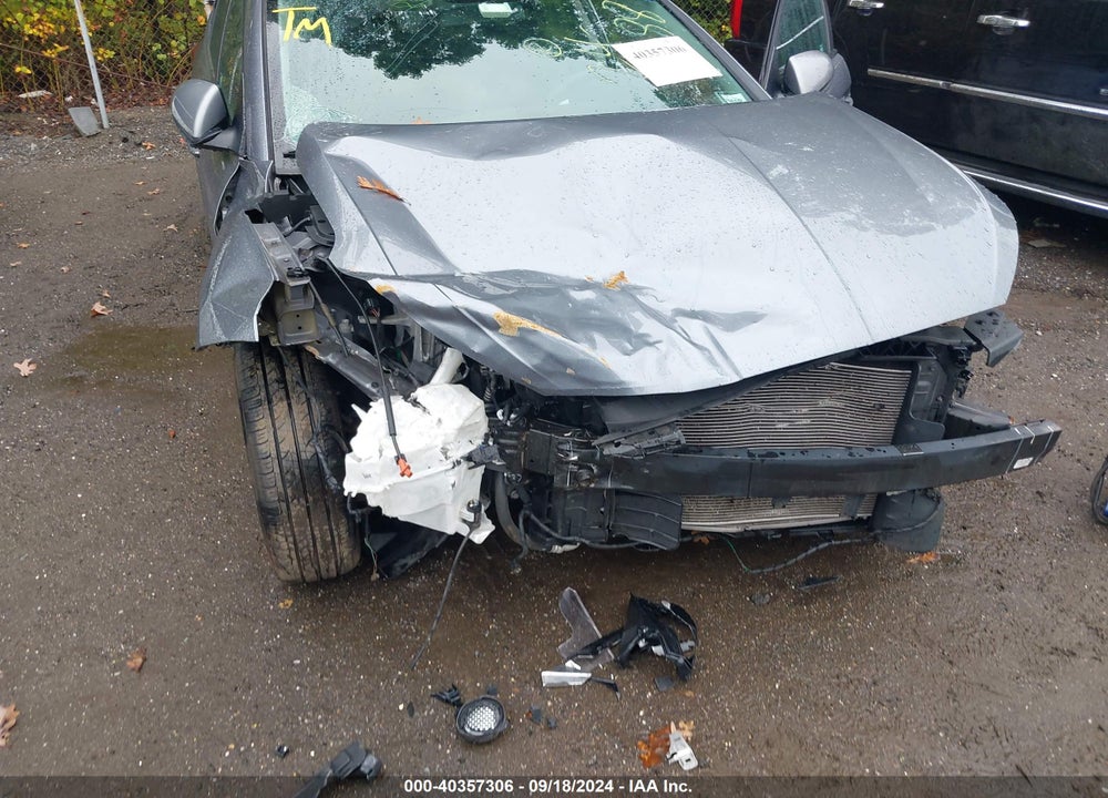 2019 HYUNDAI ELANTRA SE VIN: KMHD74LF7KU814867