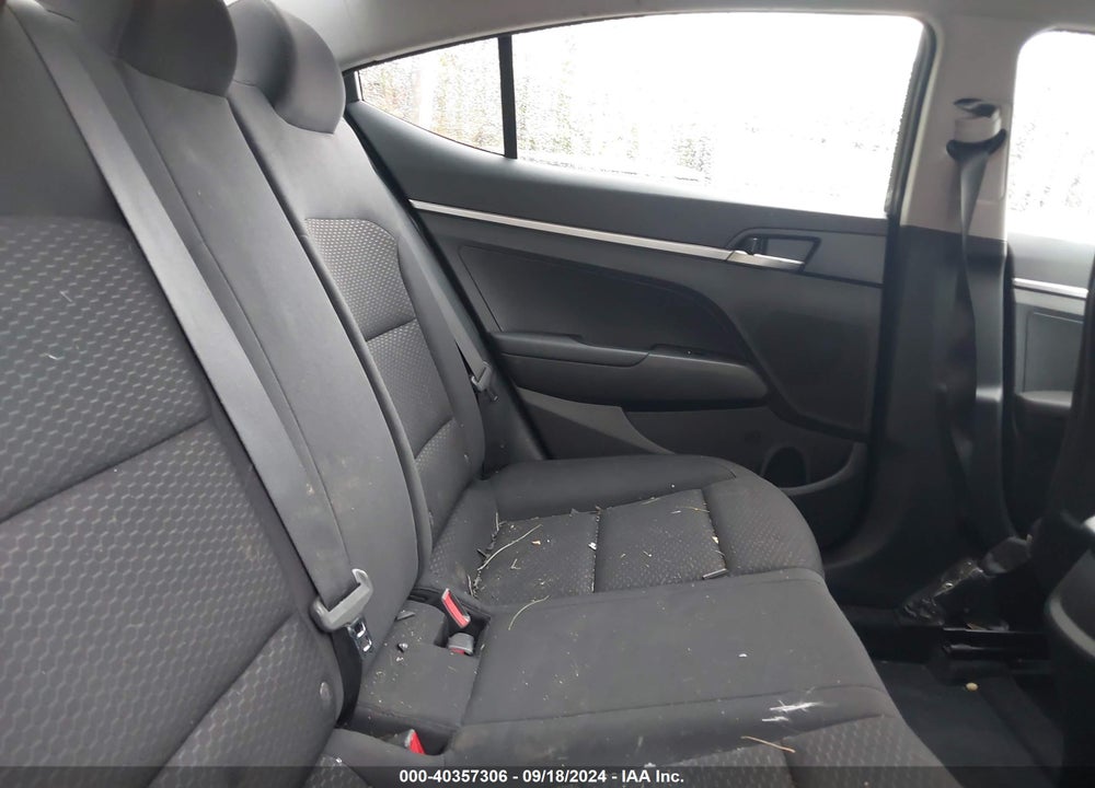 2019 HYUNDAI ELANTRA SE VIN: KMHD74LF7KU814867