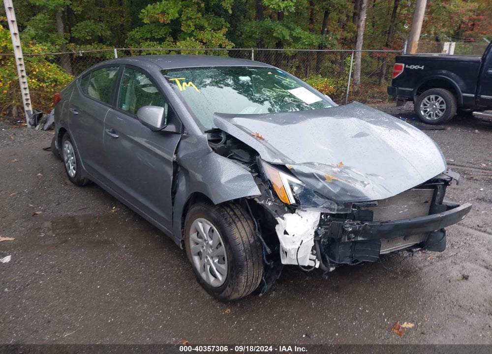 2019 HYUNDAI ELANTRA SE VIN: KMHD74LF7KU814867