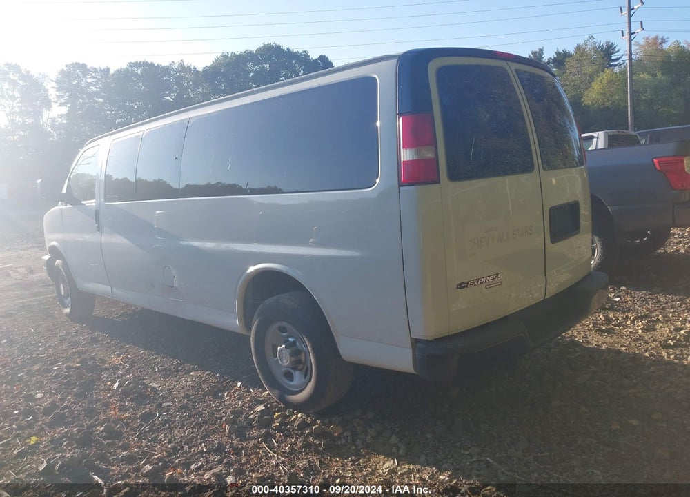 2015 CHEVROLET EXPRESS 3500 LS VIN: 1GAZGZFG2F1279152