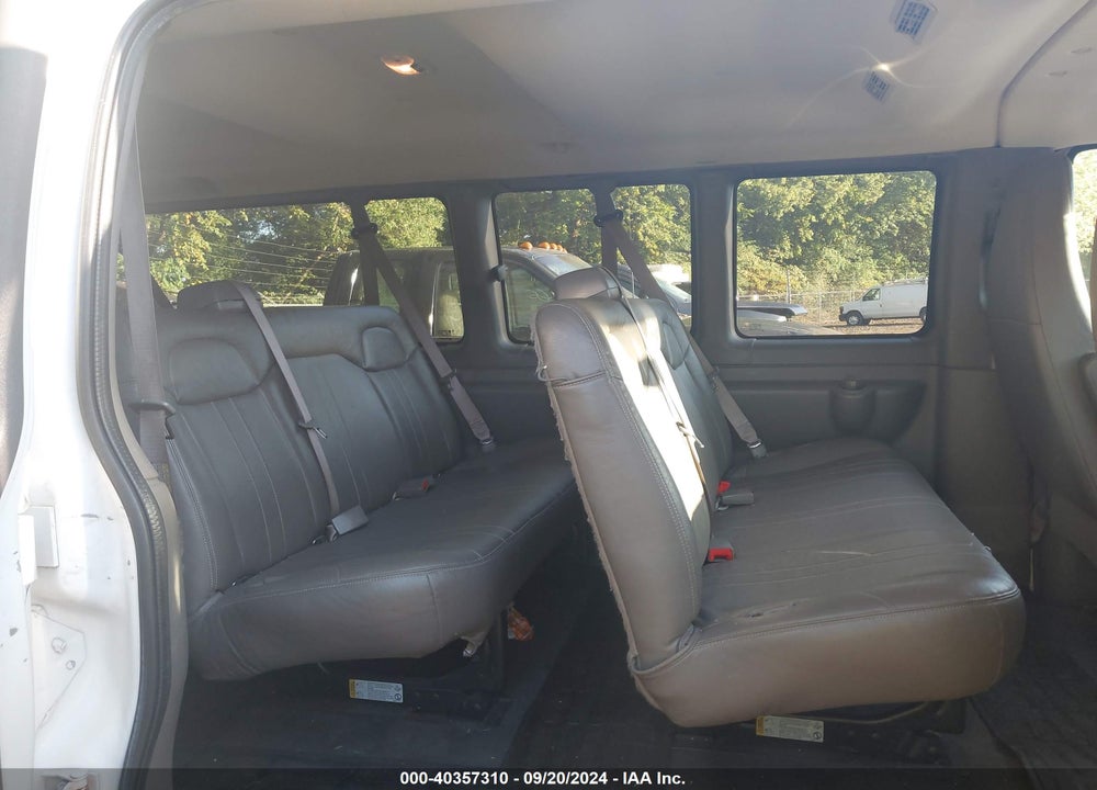 2015 CHEVROLET EXPRESS 3500 LS VIN: 1GAZGZFG2F1279152