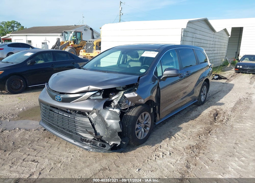 2023 TOYOTA SIENNA LE VIN: 5TDKRKEC0PS157726