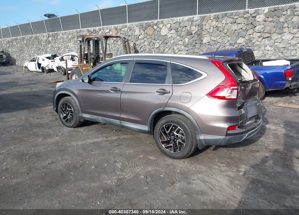 2016 HONDA CR-V SE VIN: 2HKRM3H47GH519886