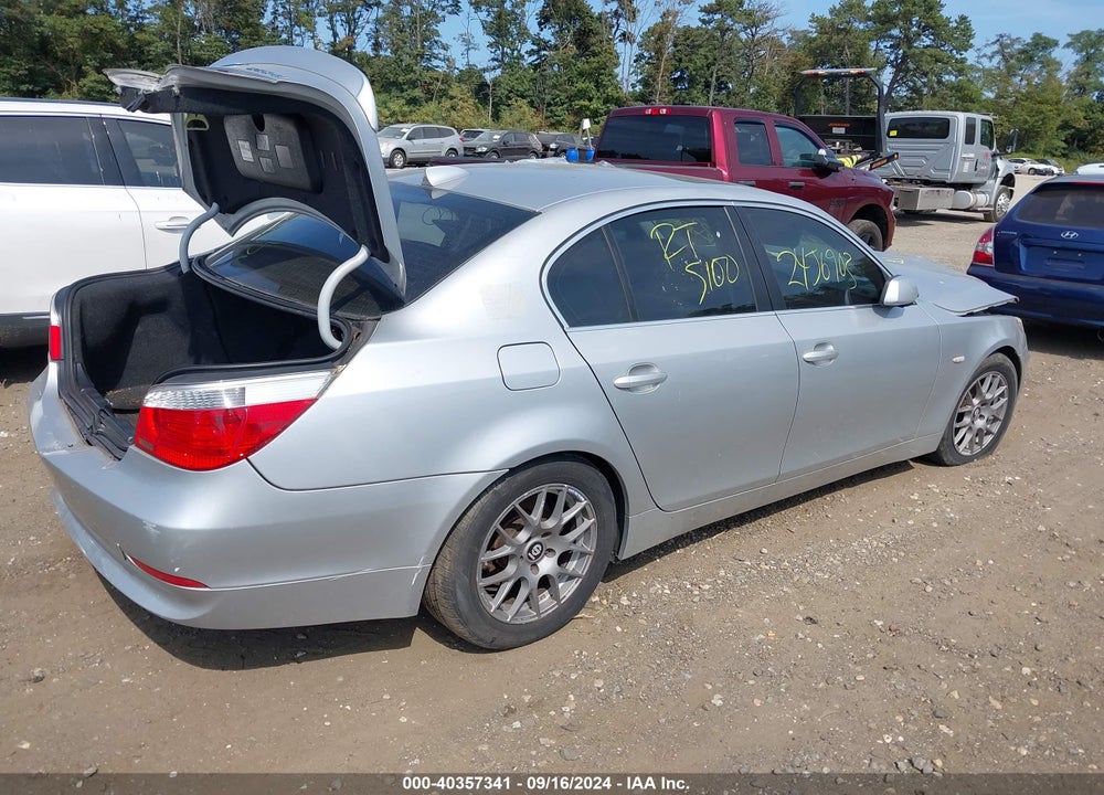 2007 BMW 530XI VIN: WBANF73567CU26365