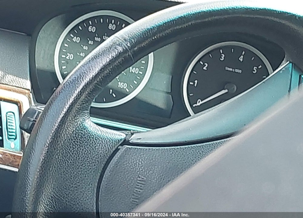 2007 BMW 530XI VIN: WBANF73567CU26365