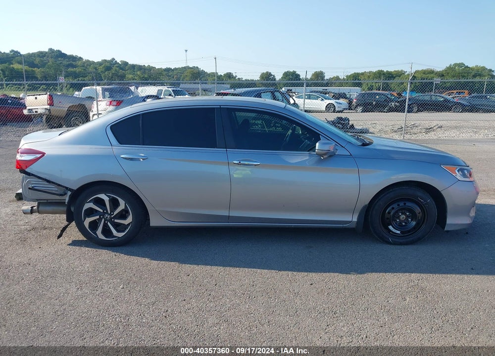 2017 HONDA ACCORD VIN: 1HGCR2F73HA045895