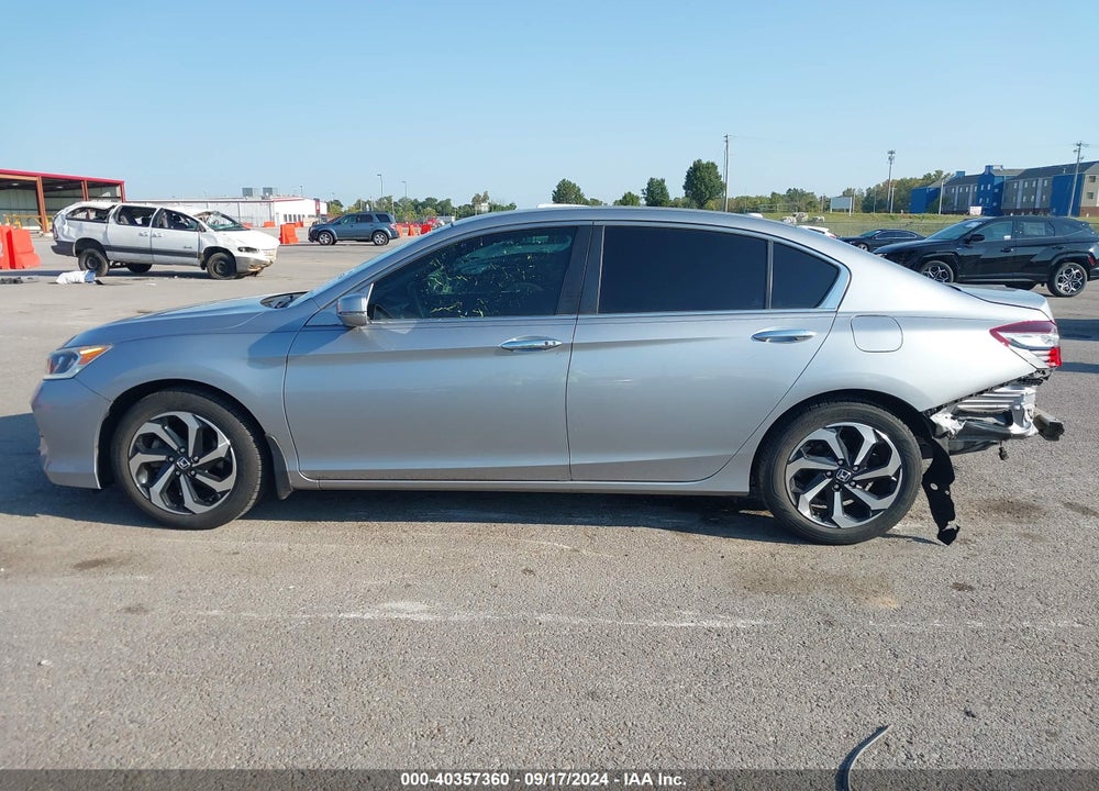 2017 HONDA ACCORD VIN: 1HGCR2F73HA045895