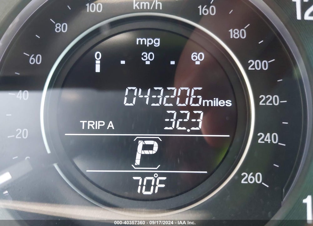 2017 HONDA ACCORD VIN: 1HGCR2F73HA045895