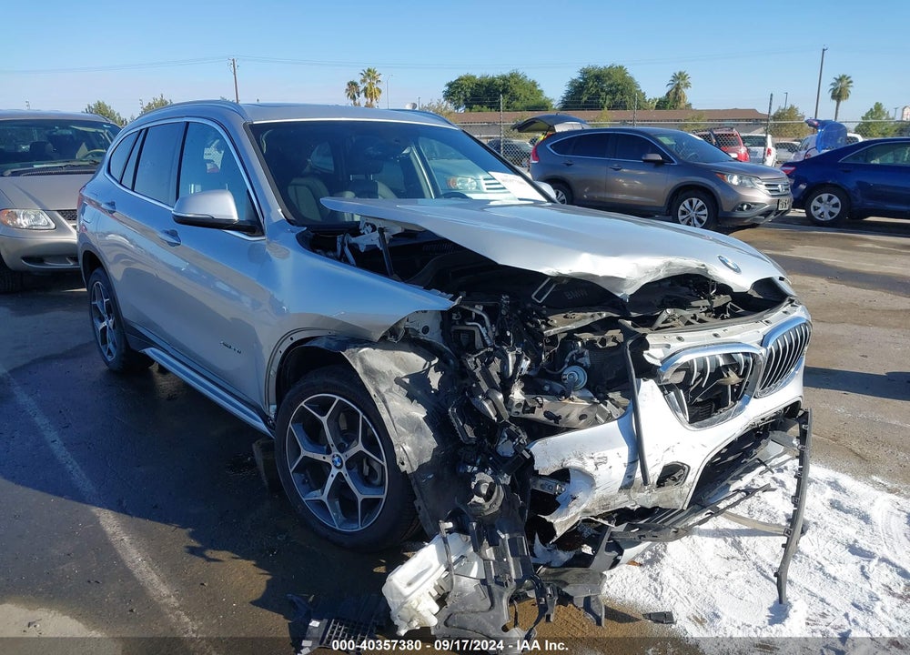 2017 BMW X1 XDRIVE28I VIN: WBXHT3C38H5F72231