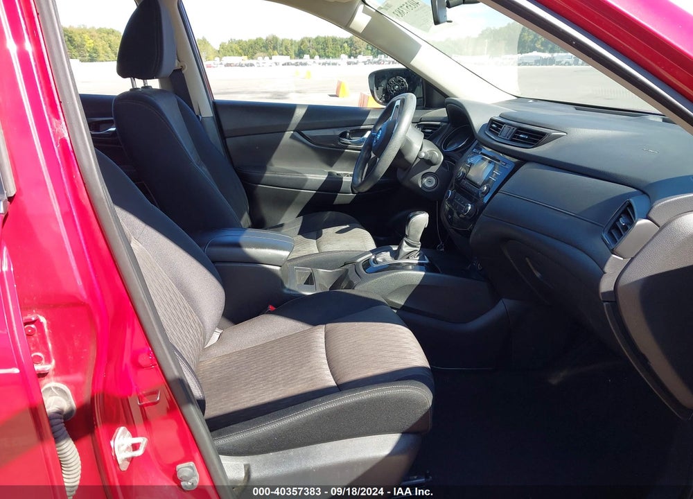 2017 NISSAN ROGUE VIN: JN8AT2MV3HW266865