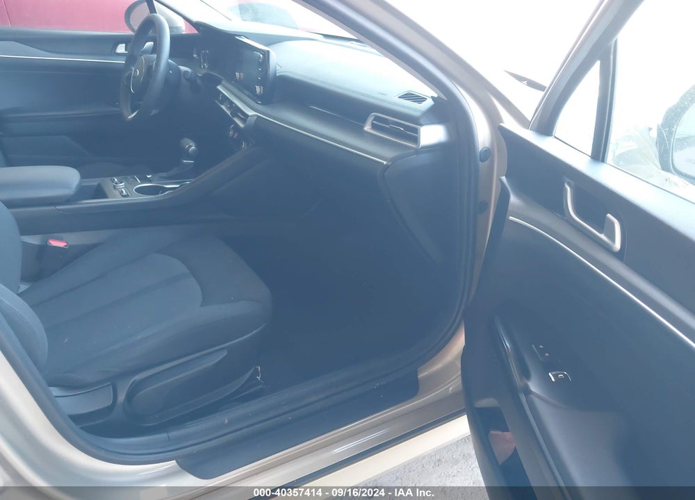 2021 KIA K5 LXS VIN: 5XXG14J26MG034368