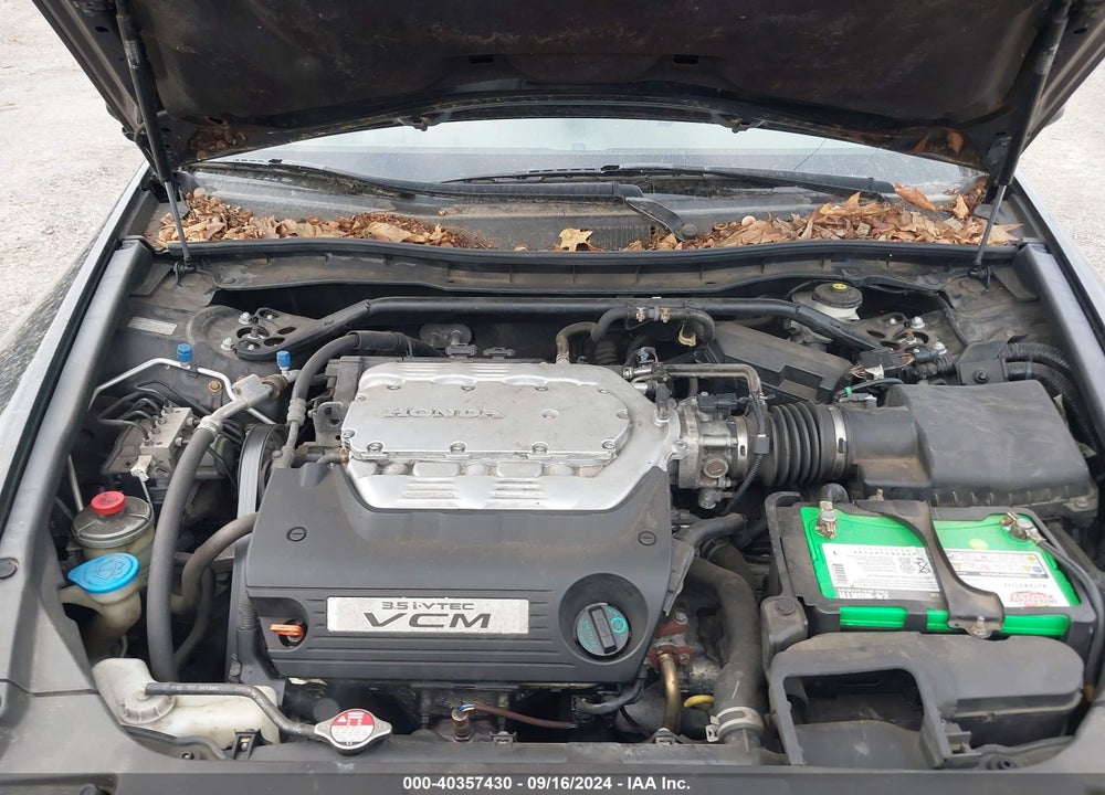 2010 HONDA ACCORD 3.5 EX-L VIN: 1HGCP3F81AA018883