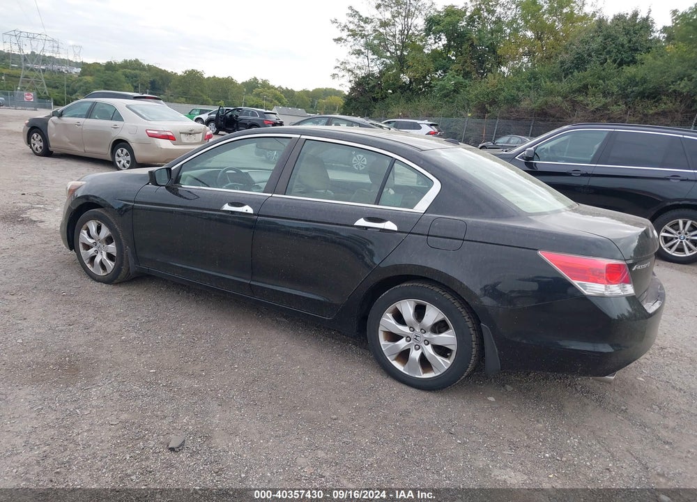 2010 HONDA ACCORD 3.5 EX-L VIN: 1HGCP3F81AA018883