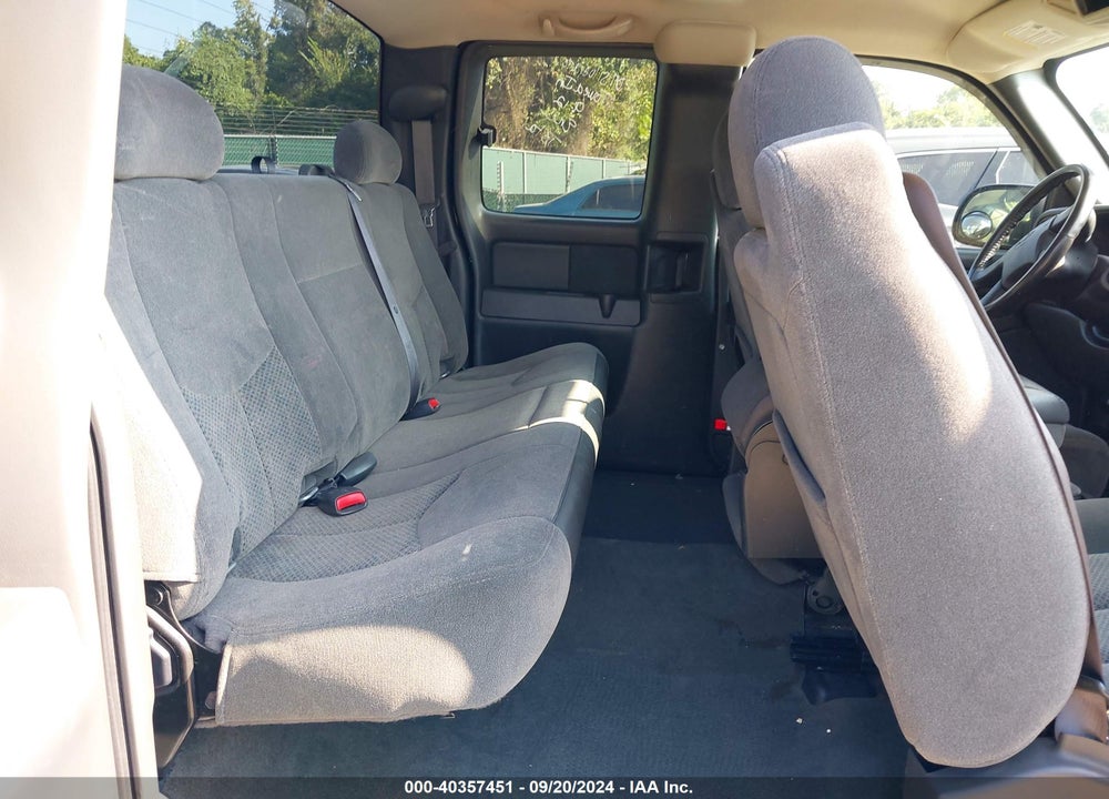 2006 CHEVROLET SILVERADO 1500 LT1 VIN: 1GCEK19Z96Z177285