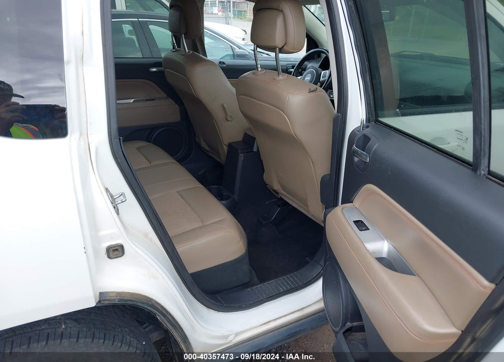 2015 JEEP COMPASS LATITUDE VIN: 1C4NJDEB0FD197368