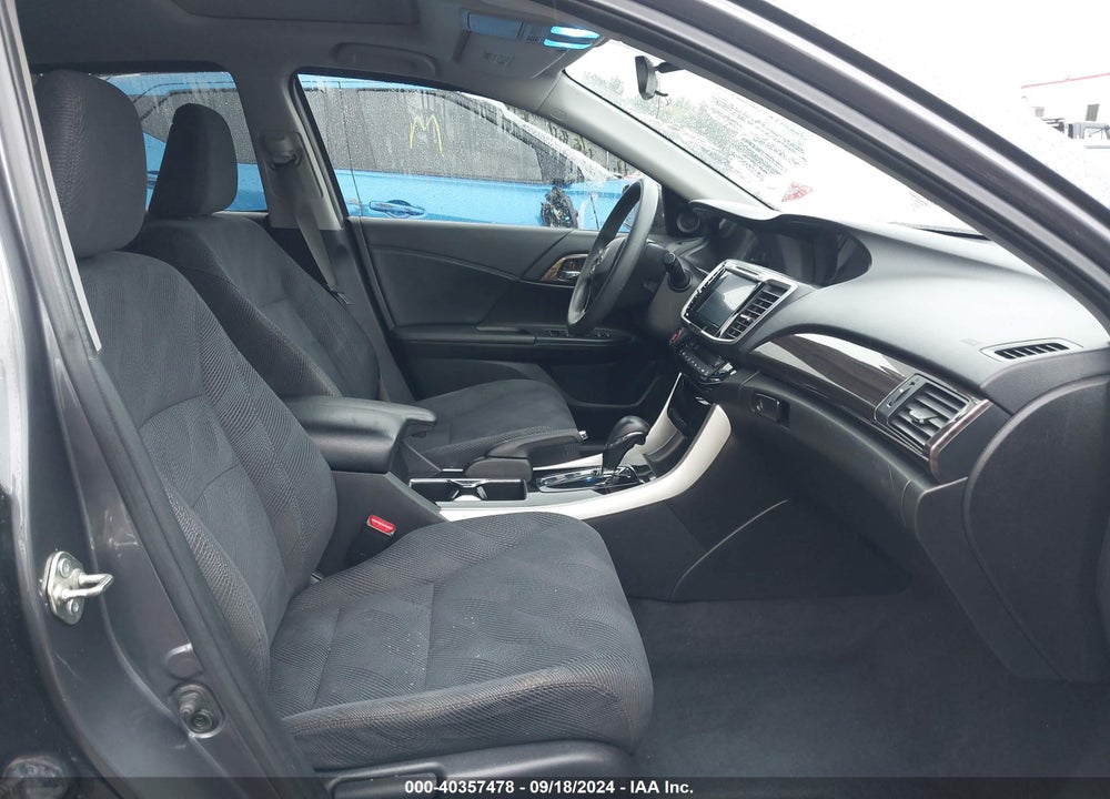 2016 HONDA ACCORD EX VIN: 1HGCR2F02GA060034