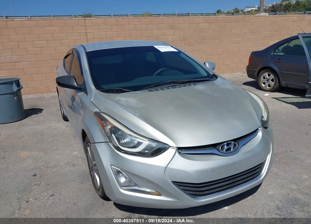 2015 HYUNDAI ELANTRA SE VIN: 5NPDH4AE3FH608294