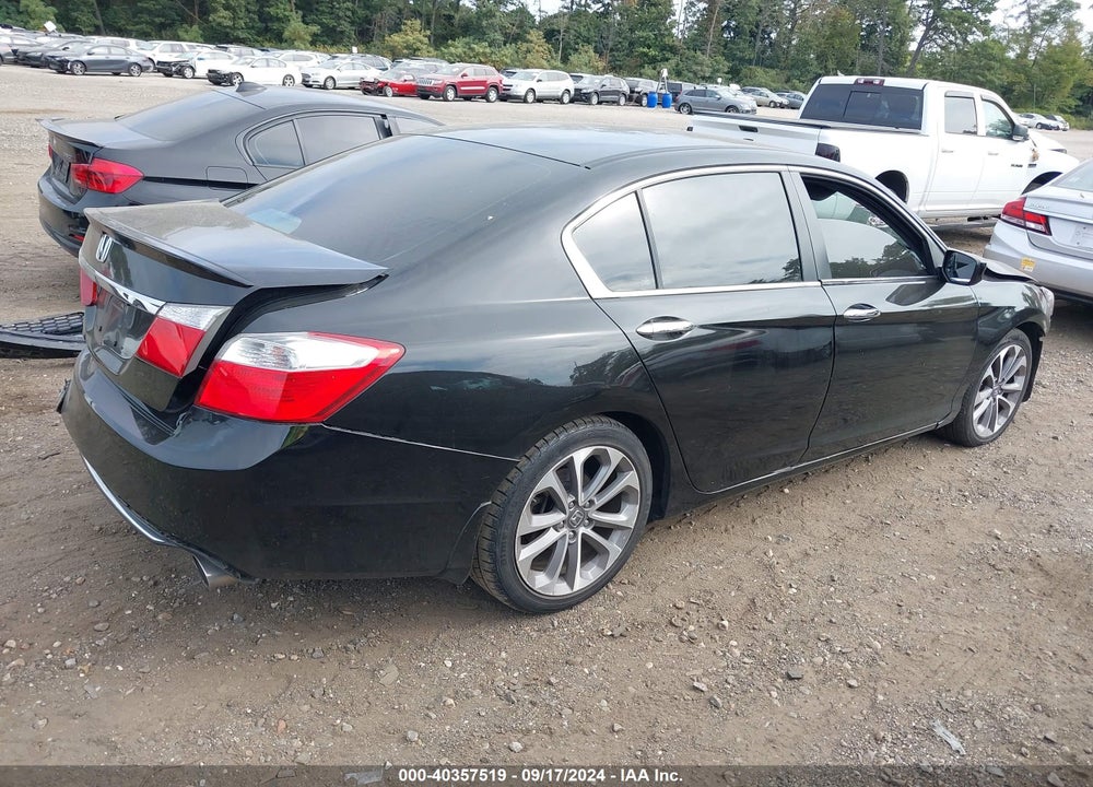 2013 HONDA ACCORD SPORT VIN: 1HGCR2F53DA106588