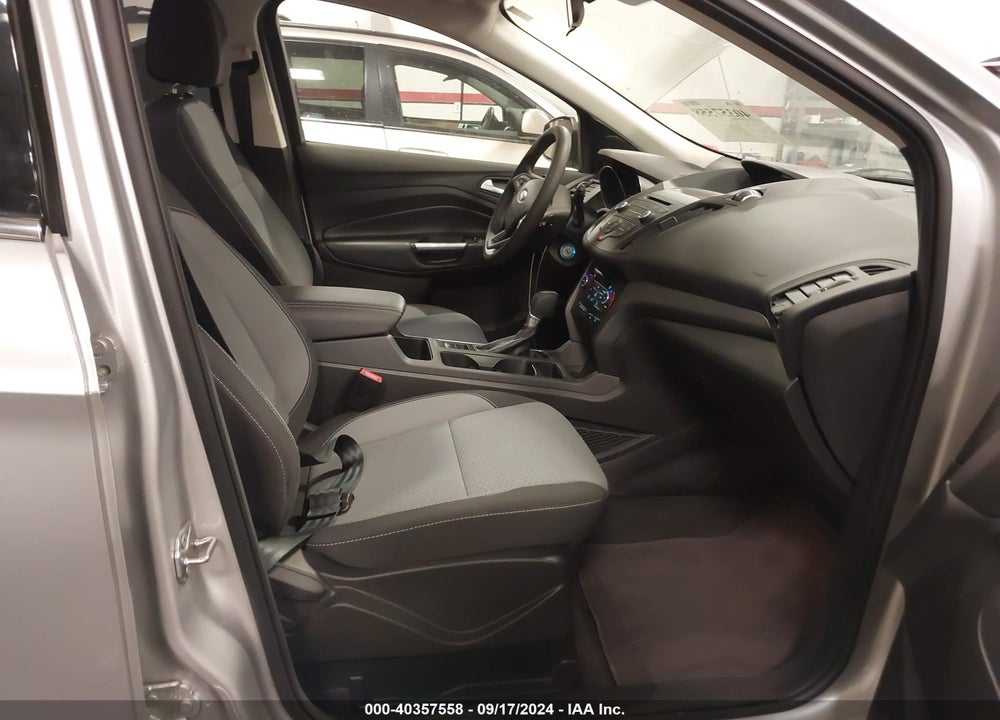 2017 FORD ESCAPE SE VIN: 1FMCU9GD2HUC49544