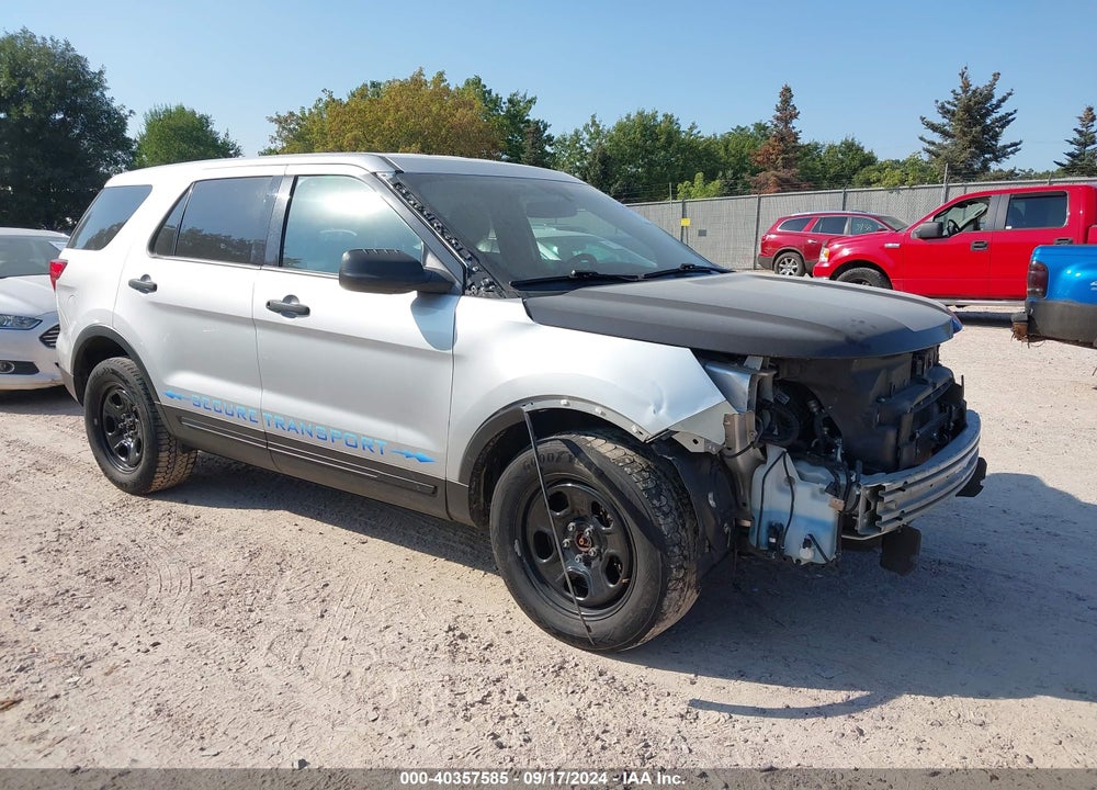 2017 FORD UTILITY POLICE INTERCEPTOR VIN: 1FM5K8AR0HGE13143