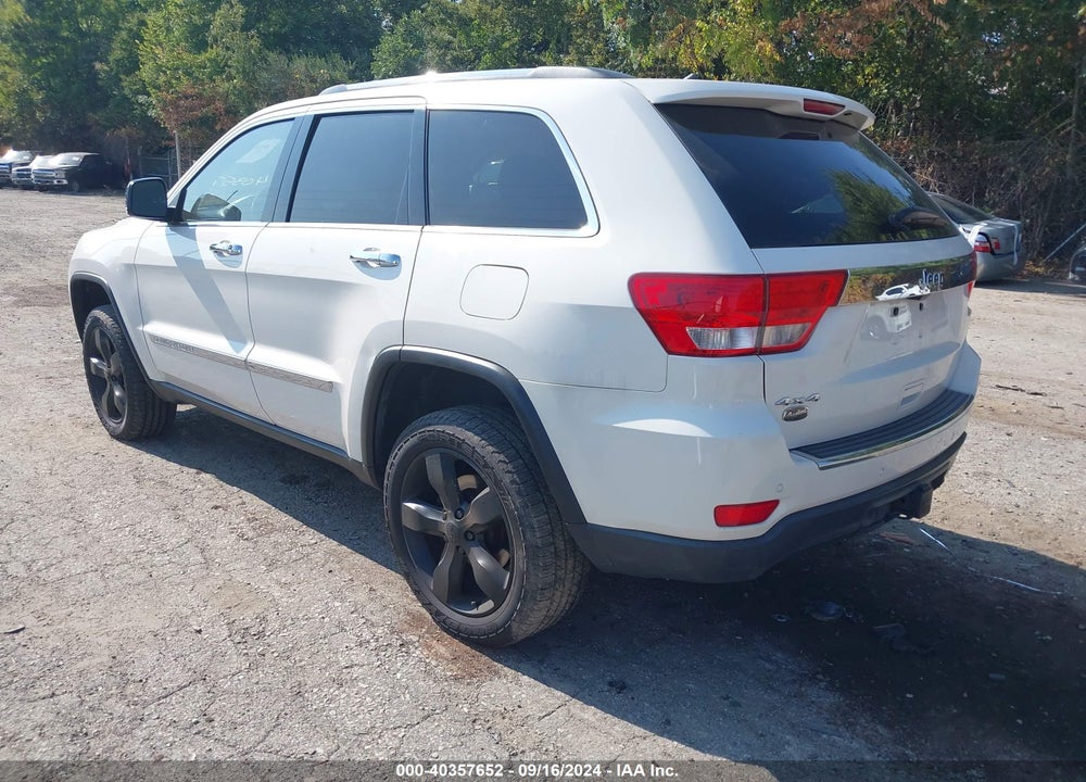 2011 JEEP GRAND CHEROKEE OVERLAND VIN: 1J4RR6GG4BC703471