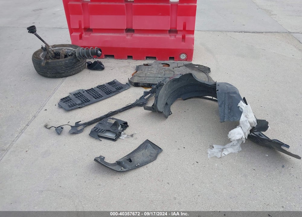 2016 FORD ESCAPE SE VIN: 1FMCU0G70GUC25473