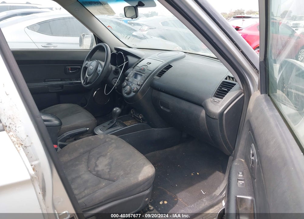 2011 KIA SOUL VIN: KNDJT2A23B7267022