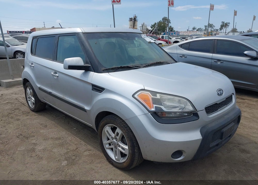 2011 KIA SOUL VIN: KNDJT2A23B7267022