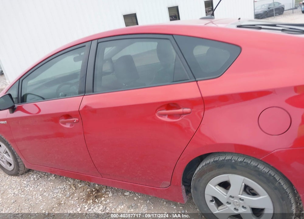 2011 TOYOTA PRIUS TWO VIN: JTDKN3DU4B0314147