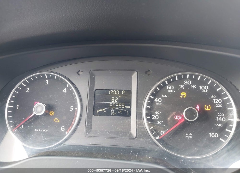 2013 VOLKSWAGEN JETTA 2.0L TDI VIN: 3VWLL7AJ5DM438419
