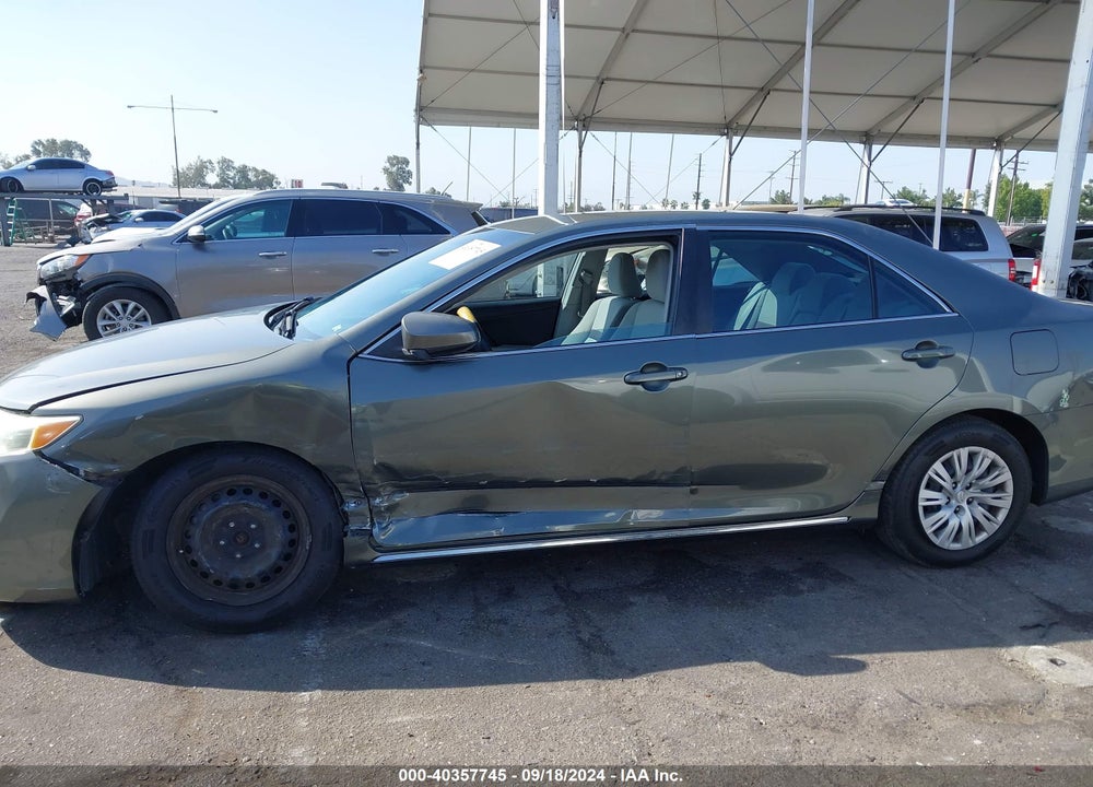 2014 TOYOTA CAMRY LE VIN: 4T4BF1FK7ER424928