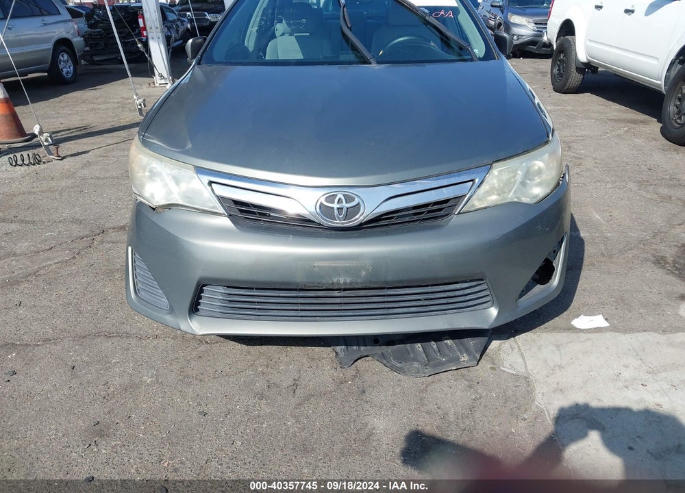 2014 TOYOTA CAMRY LE VIN: 4T4BF1FK7ER424928