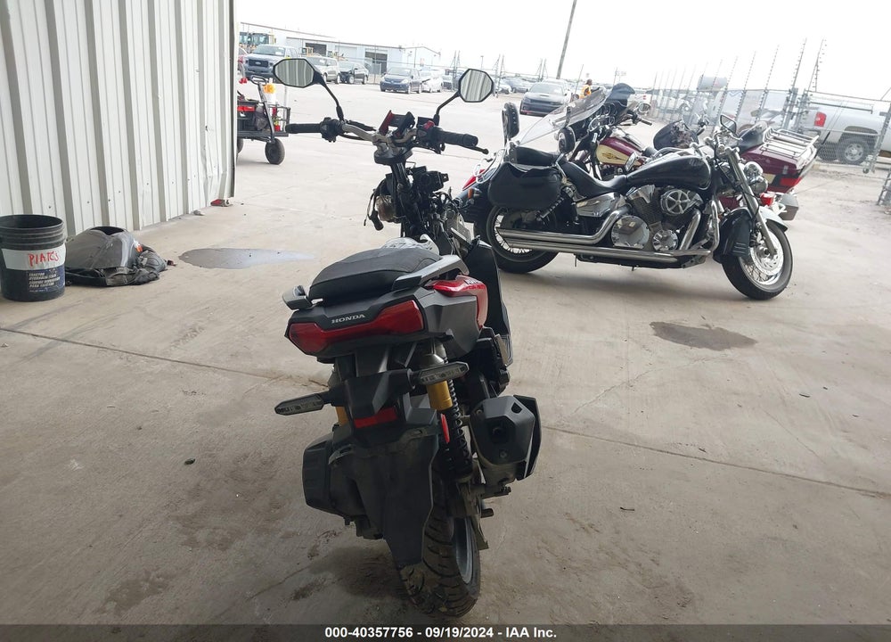 2022 HONDA ADV150 A VIN: MLHKF3855N5100241