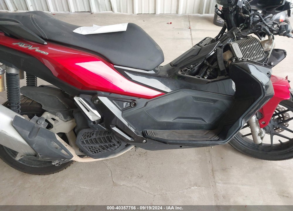 2022 HONDA ADV150 A VIN: MLHKF3855N5100241