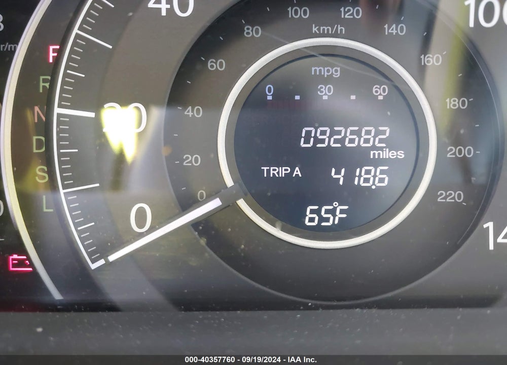 2016 HONDA CR-V LX VIN: 2HKRM4H34GH610305