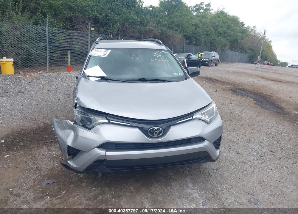 2017 TOYOTA RAV4 LE VIN: 2T3BFREV8HW656714