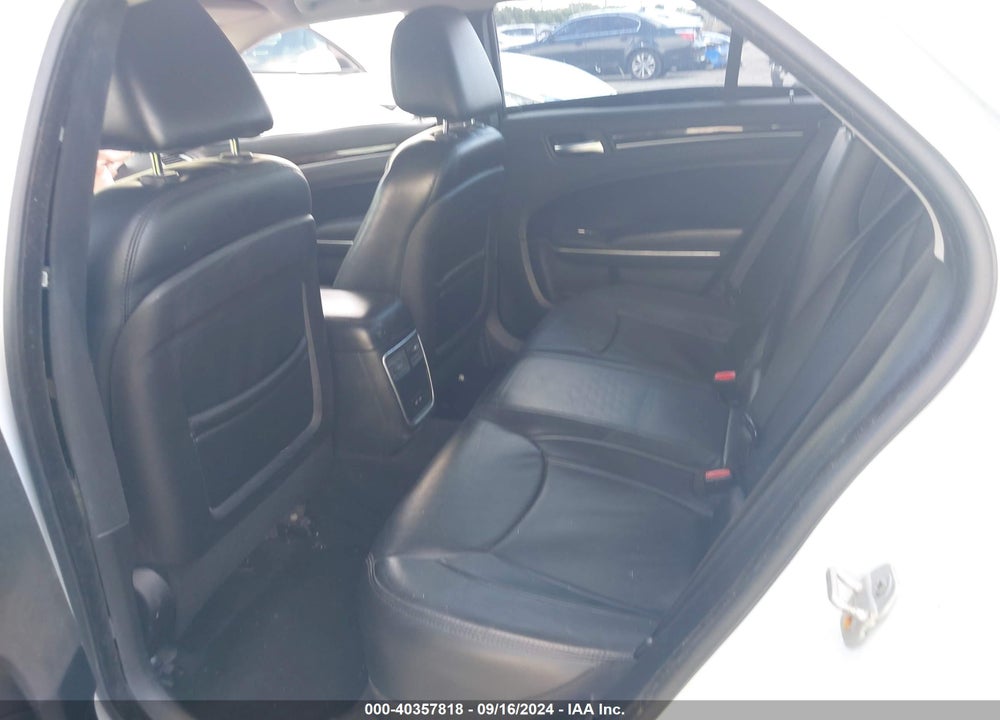 2015 CHRYSLER 300 LIMITED VIN: 2C3CCAAG9FH755257