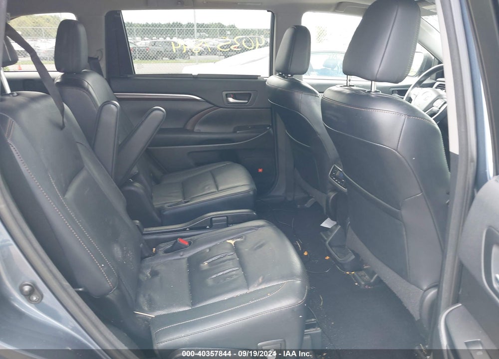 2016 TOYOTA HIGHLANDER LIMITED V6 VIN: 5TDDKRFH2GS248822
