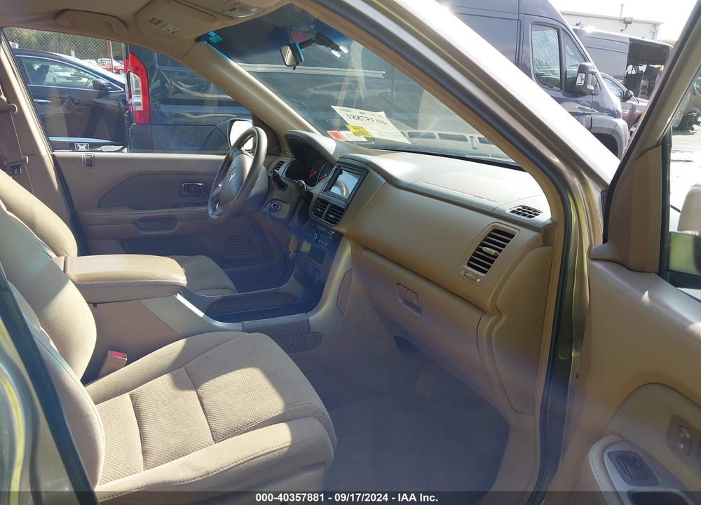 2006 HONDA PILOT EX VIN: 2HKYF18466H546666