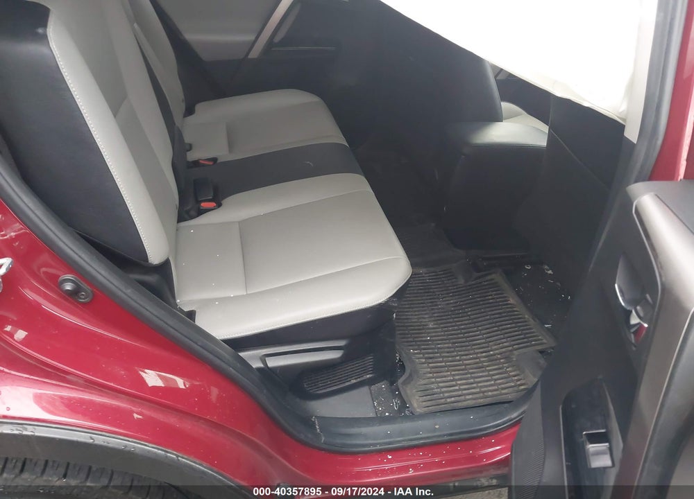 2018 TOYOTA RAV4 HYBRID LIMITED VIN: JTMDJREV3JD195321