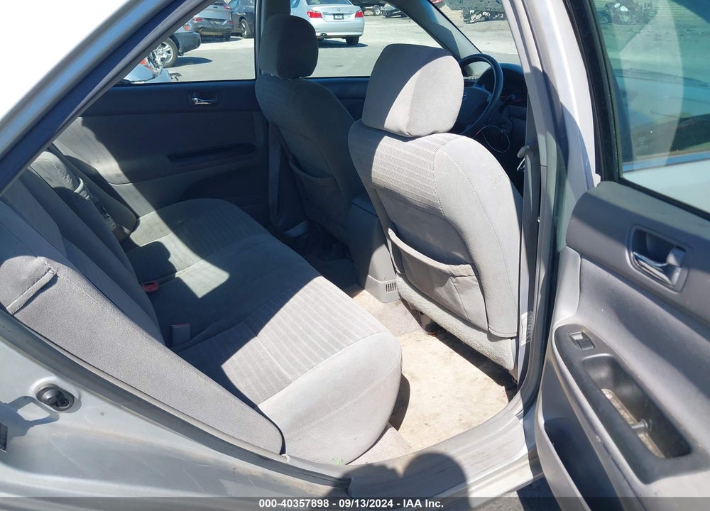 2005 TOYOTA CAMRY LE V6 VIN: 4T1BF32K35U096466