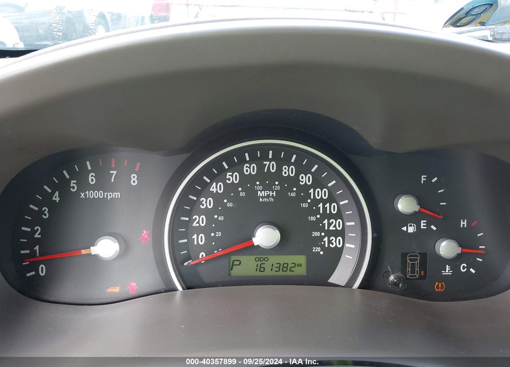 2008 KIA SEDONA LX VIN: KNDMB233986251301