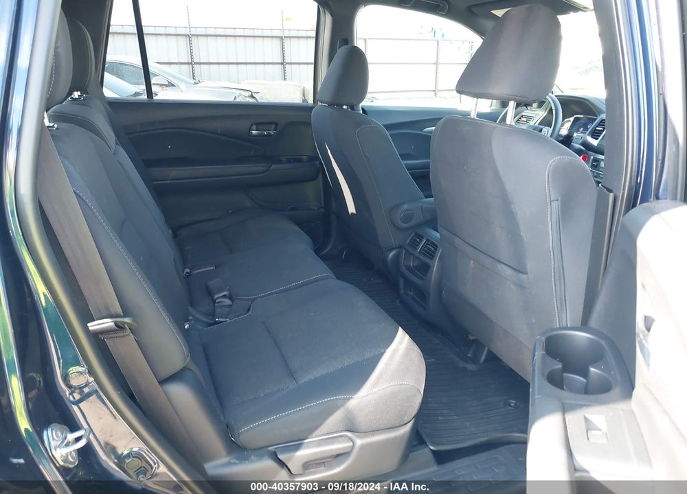 2019 HONDA PASSPORT SPORT VIN: 5FNYF8H2XKB014692
