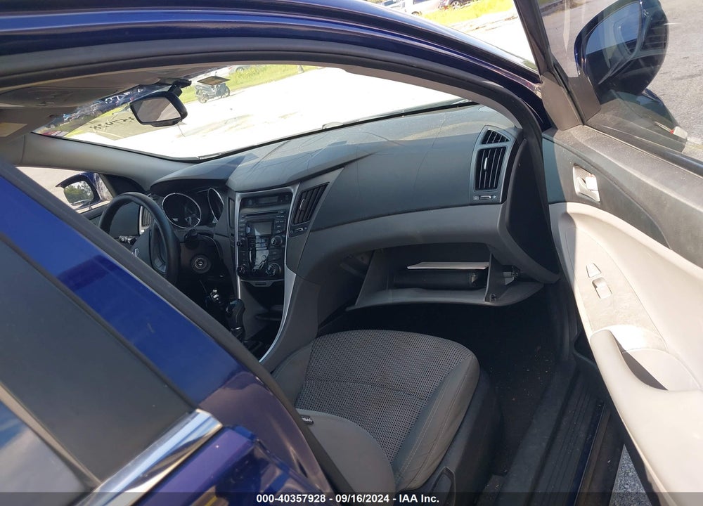 2012 HYUNDAI SONATA GLS VIN: 5NPEB4ACXCH411736