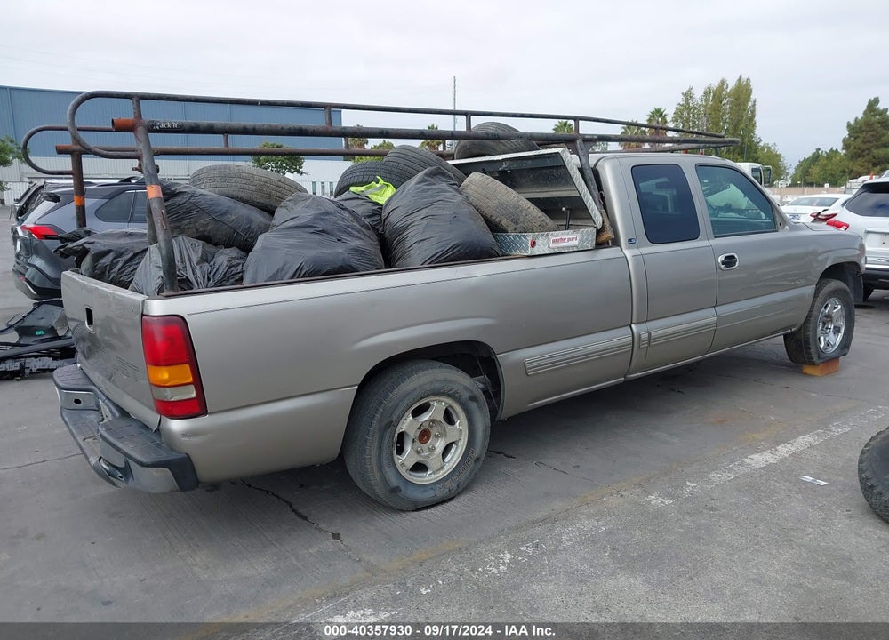2000 CHEVROLET SILVERADO 1500 LS VIN: 1GCEC19T6YE362705