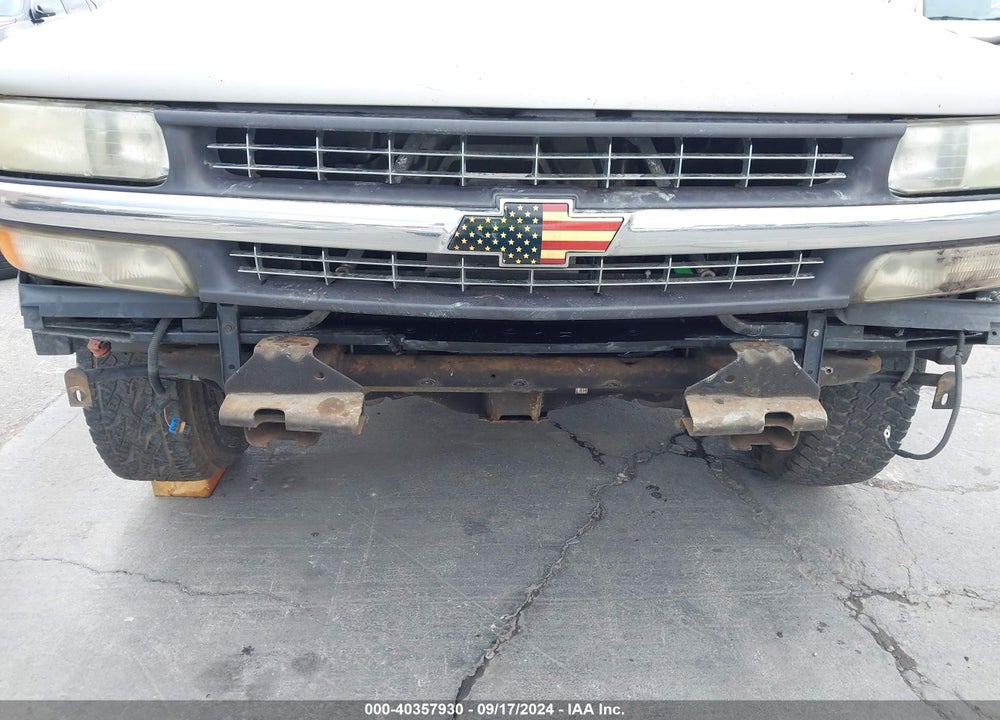 2000 CHEVROLET SILVERADO 1500 LS VIN: 1GCEC19T6YE362705
