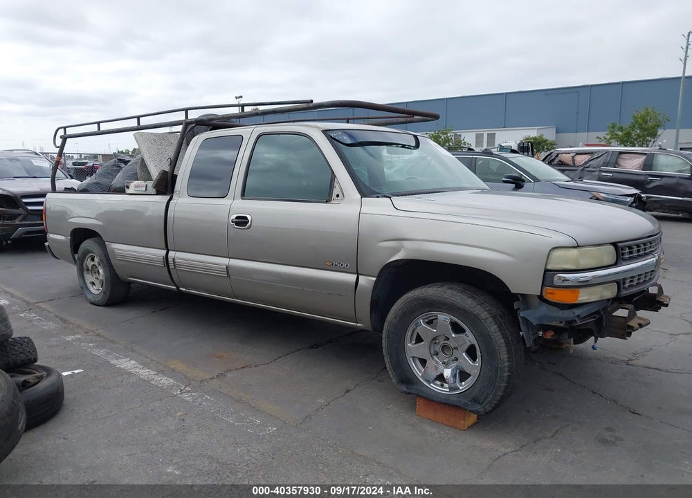 2000 CHEVROLET SILVERADO 1500 LS VIN: 1GCEC19T6YE362705