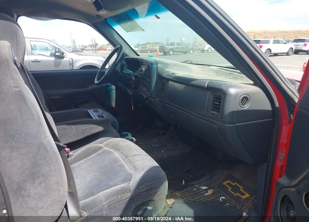 2001 CHEVROLET SILVERADO 1500 LS VIN: 1GCEK19V41E307258