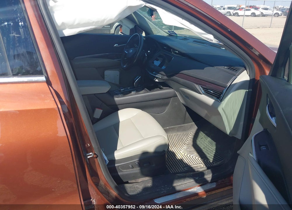 2021 CADILLAC XT4 FWD LUXURY VIN: 1GYAZAR45MF018528