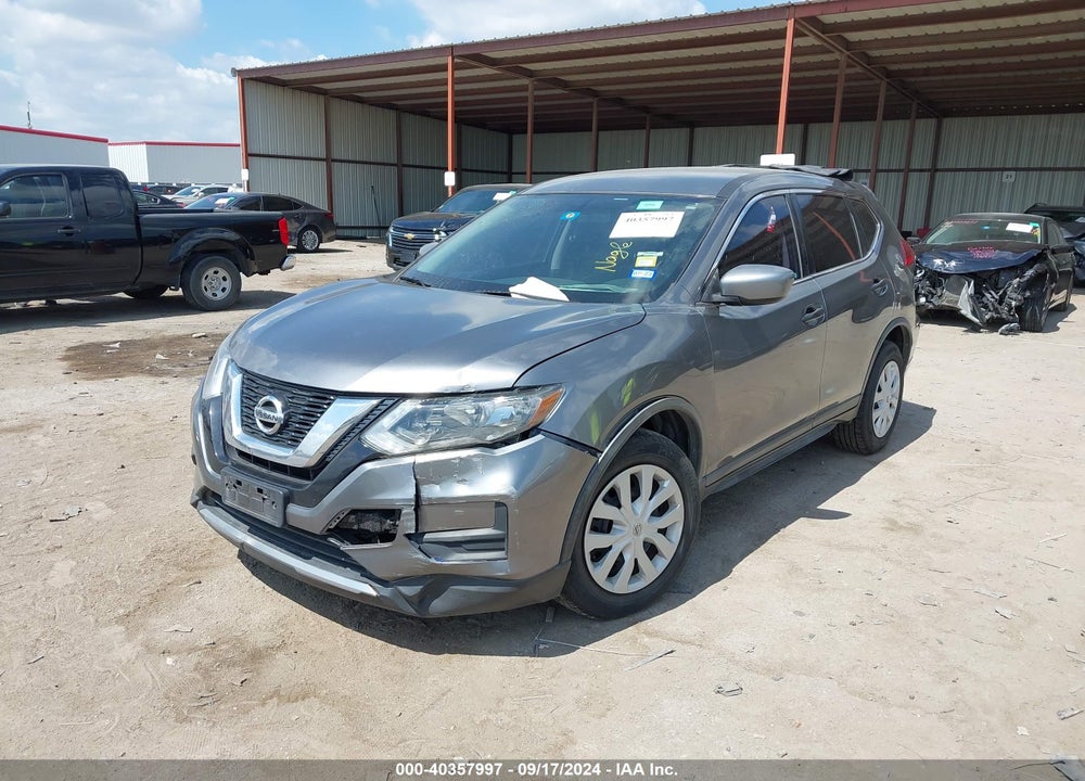 2017 NISSAN ROGUE S VIN: KNMAT2MV1HP509188